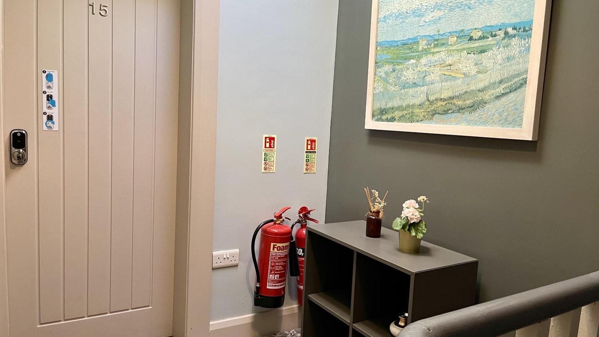 The Muse - Luxury 5 Bedroom House Belfast